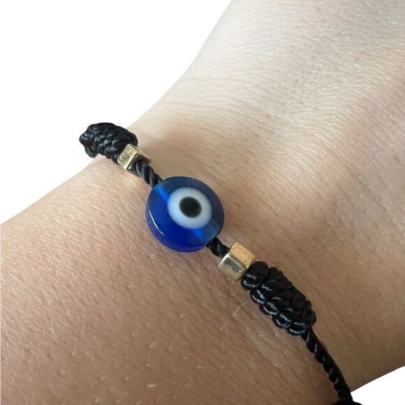 Evil Eye Bracelet - Picture 3 of 6